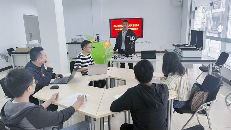 小标题：管理培训的必要性
