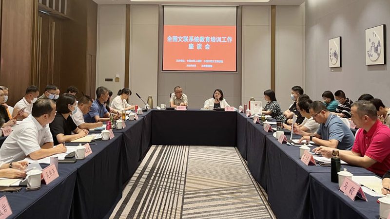 行业背景：少儿编程市场火热，加盟品牌众多